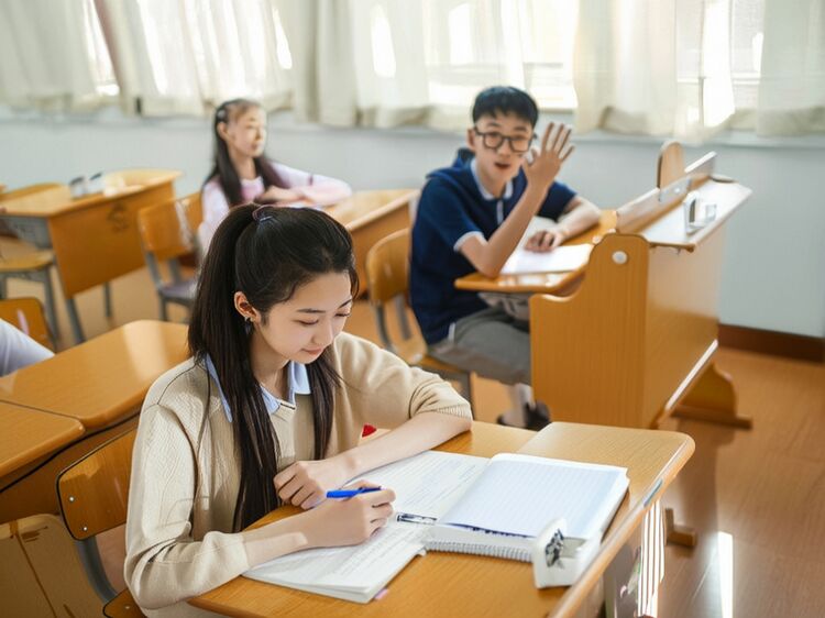 2025年北京初三二模結(jié)束，低分學(xué)生如何輕松上高中？速看這三條捷徑！